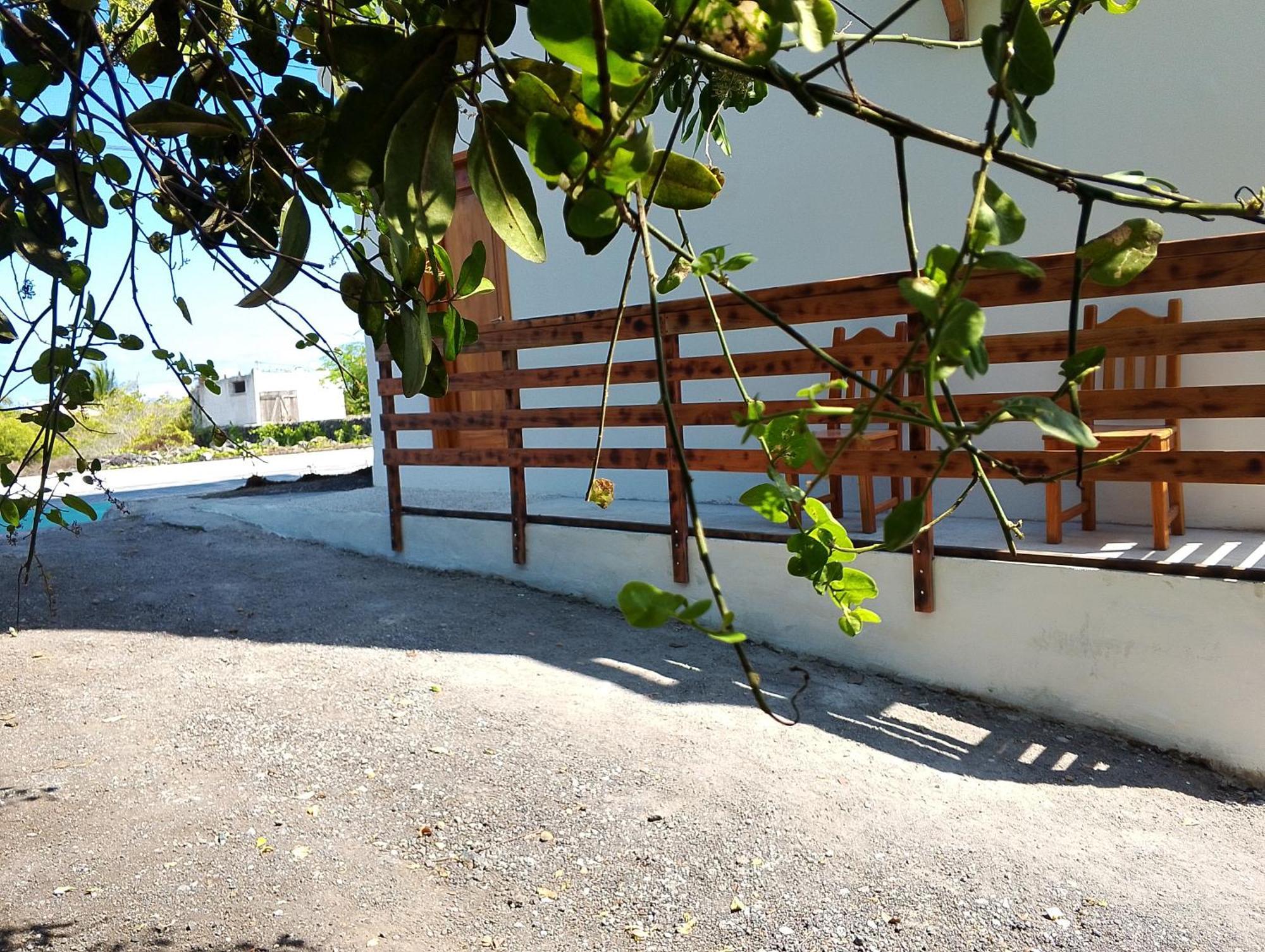 Casa Almendro Apartment Puerto Villamil Exterior photo